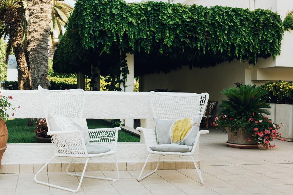 Albergo Punta De L'Est Francavilla Al Mare Exterior foto